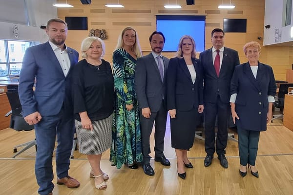 Rīgas Metropoles vadība piedalās sanāksmē ar jauno premjera kandidāti